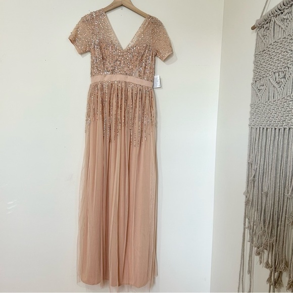 Maya Deluxe Maternity Mesh All Over Scattered Sequin Dress in Soft Peach sz 4 - Picture 4 of 9